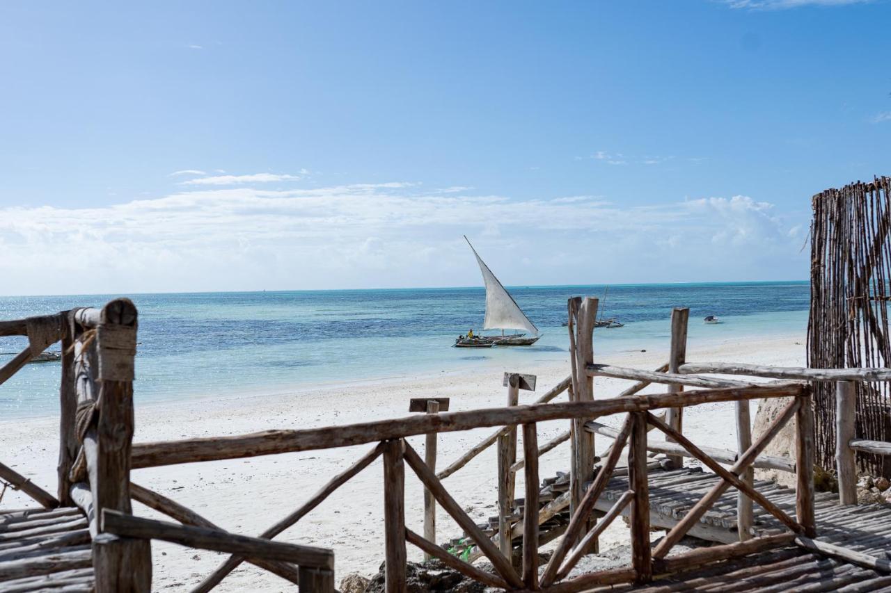 جامبياني Pili Pili Swahili Lodge المظهر الخارجي الصورة